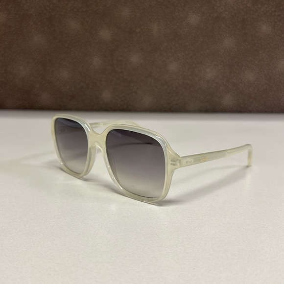 🔥🔥🔥Authentic Celine Oversized Sunglasses - Picture 1 of 8